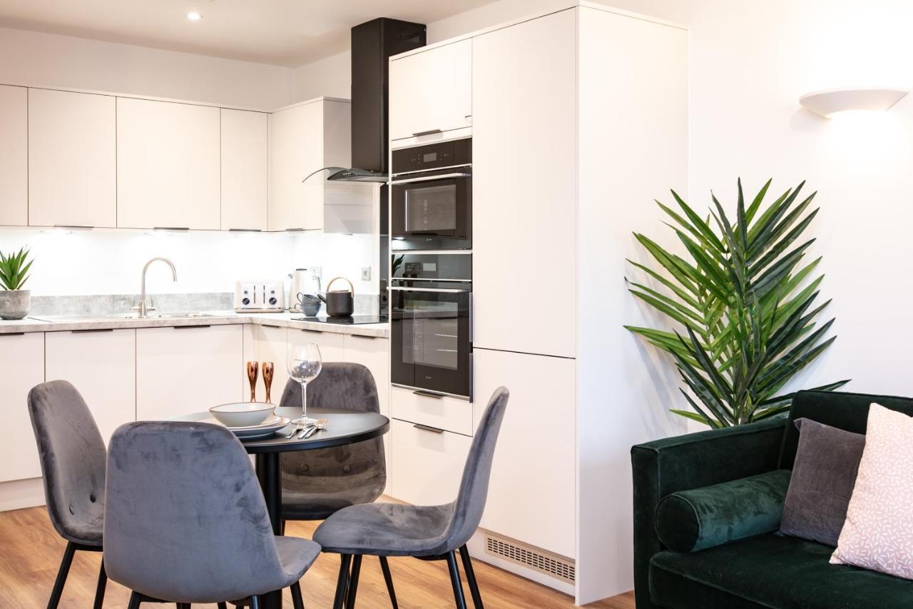 City Centre - Free Parking - Stylish 2 Bedroom Apartment Bristol Zewnętrze zdjęcie