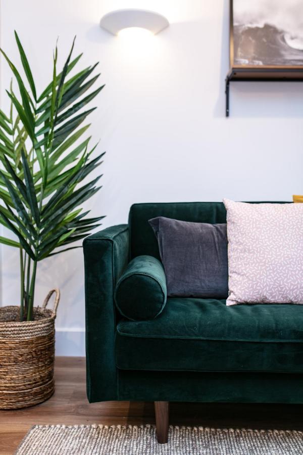 City Centre - Free Parking - Stylish 2 Bedroom Apartment Bristol Zewnętrze zdjęcie